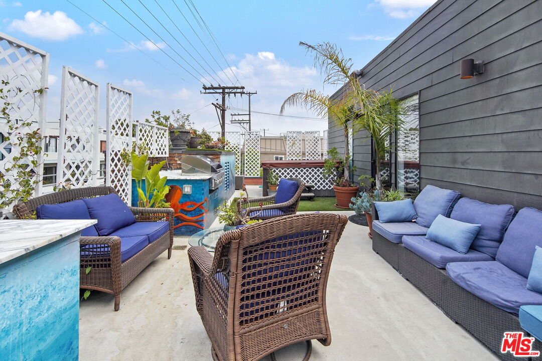 3401 PACIFIC AVE Unit: 3