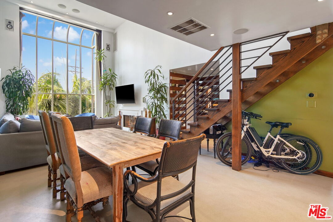 3401 PACIFIC AVE Unit: 3