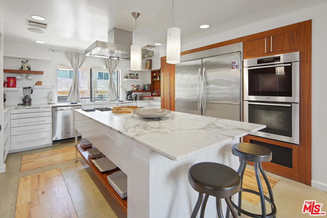 3401 PACIFIC AVE Unit: 3