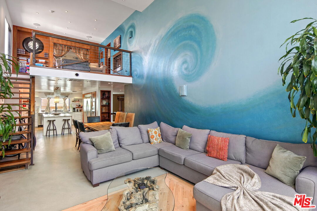 3401 PACIFIC AVE Unit: 3