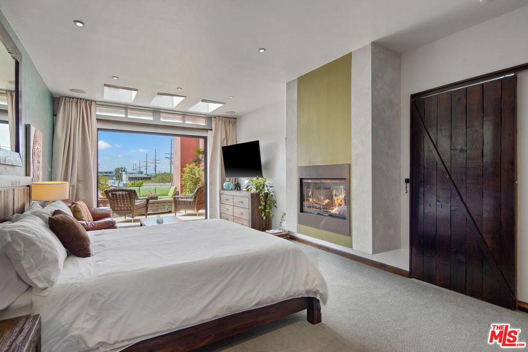 3401 PACIFIC AVE Unit: 3