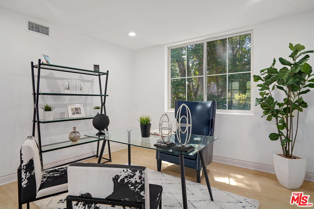 882 Harbor Crossing Ln