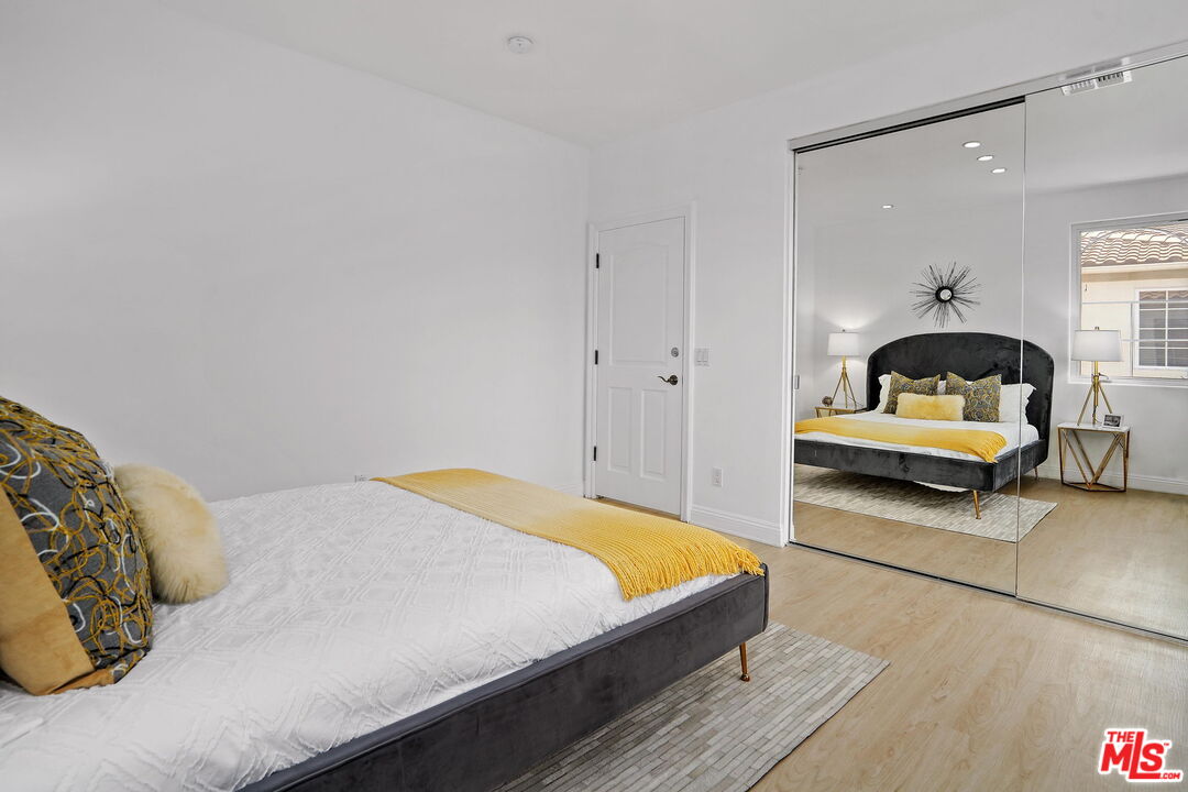 882 Harbor Crossing Ln