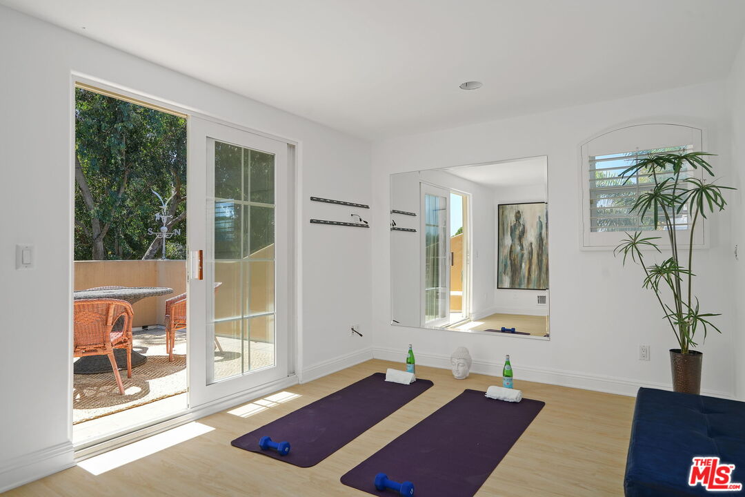 882 Harbor Crossing Ln