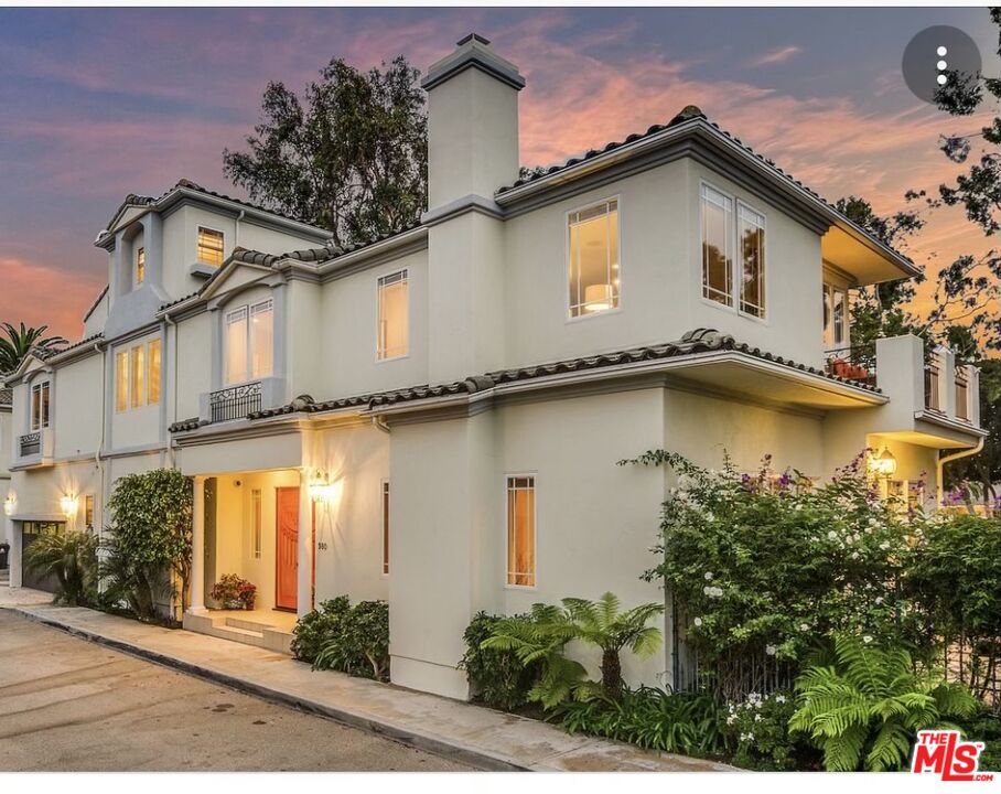 882 Harbor Crossing Ln