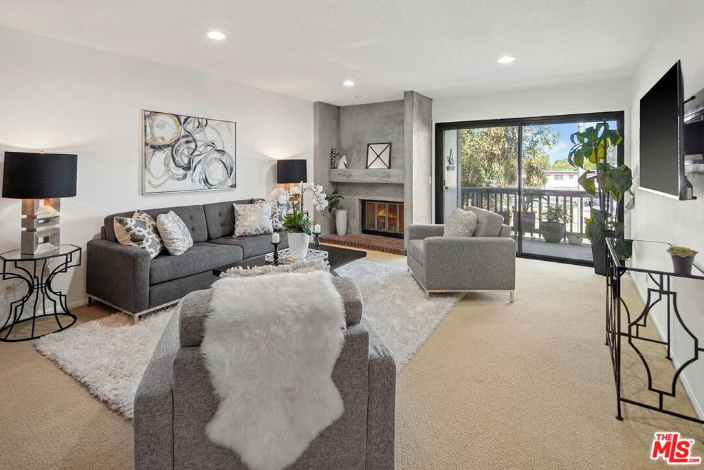 8512 TUSCANY Avenue 322