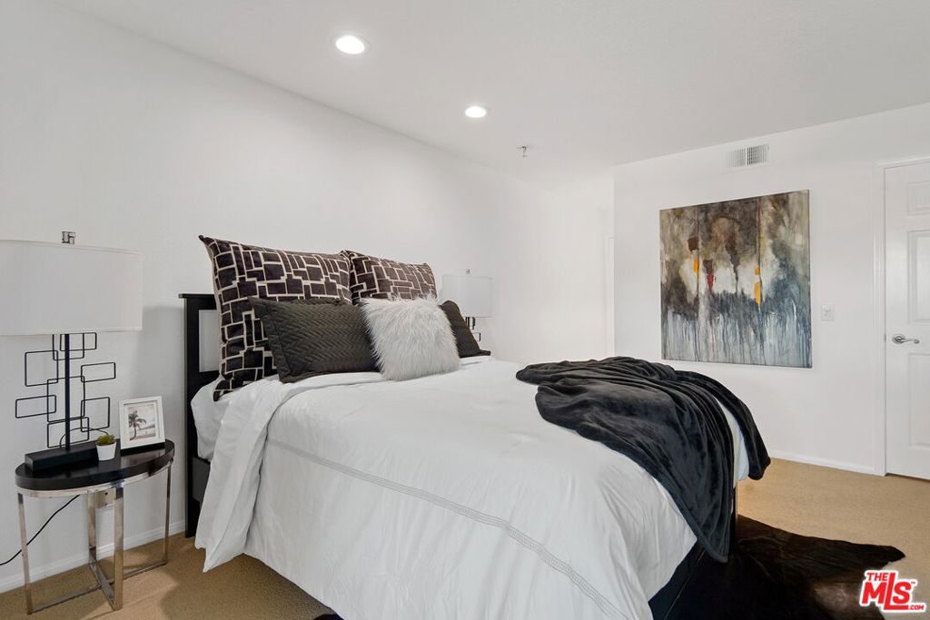 8512 TUSCANY Avenue 322