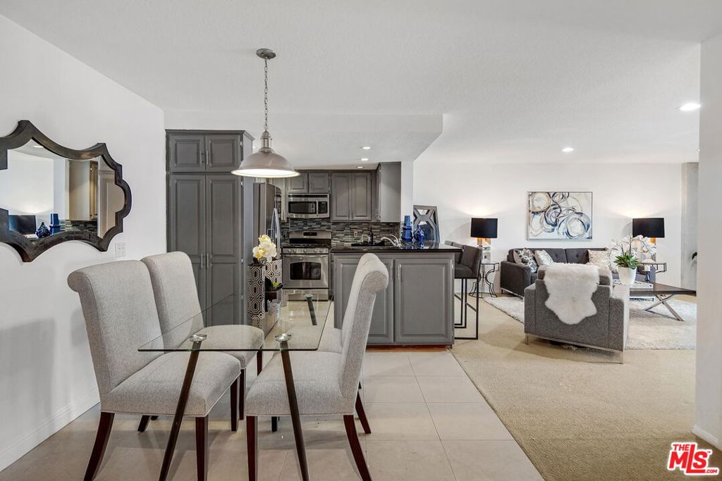 8512 TUSCANY Avenue 322