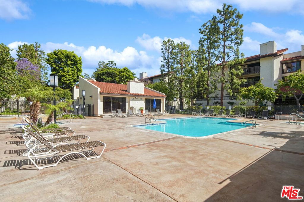 8512 TUSCANY Avenue 322