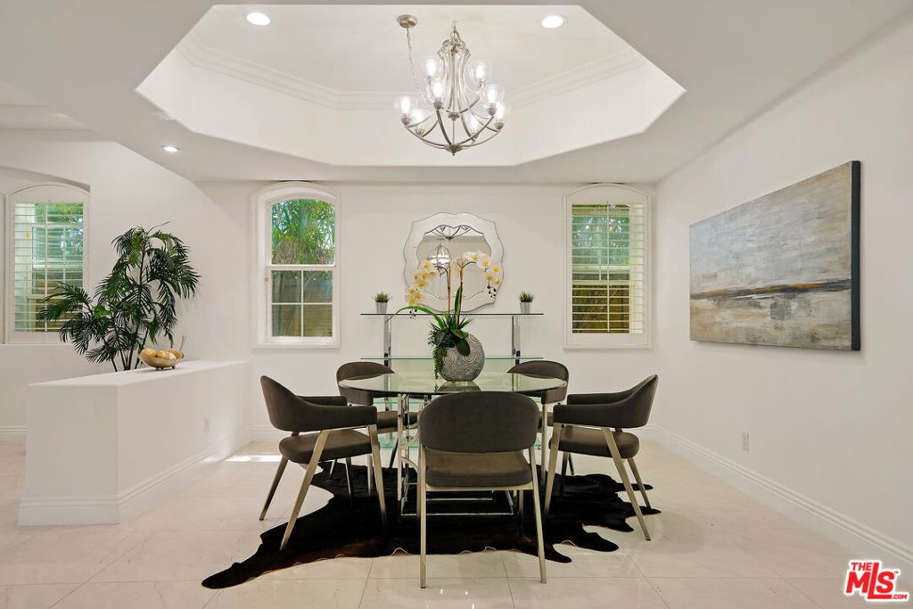 882 Harbor Crossing Lane