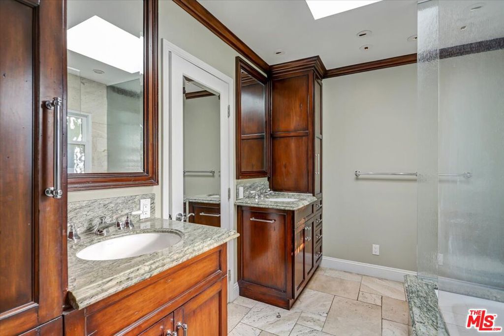 3111 Stanford Avenue