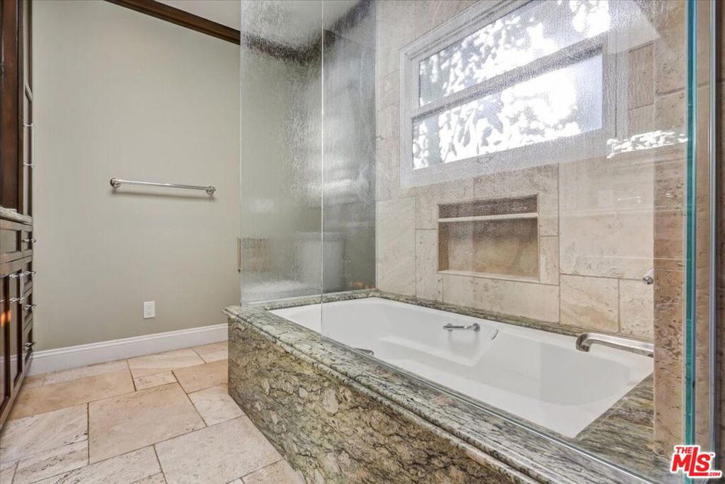 3111 Stanford Avenue