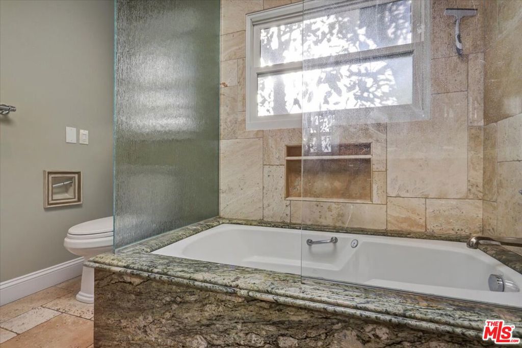 3111 Stanford Avenue