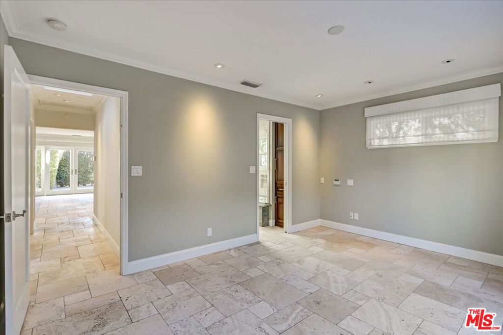 3111 Stanford Avenue