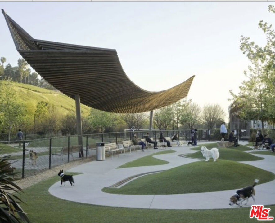 13015 Discovery Creek Dr