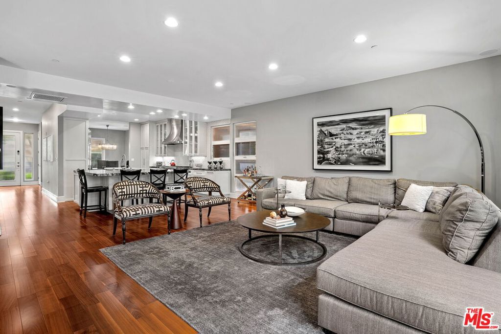 13015 Discovery Creek Dr