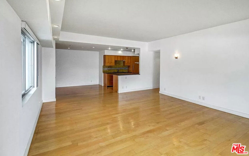 1155 N La Cienega Boulevard 614