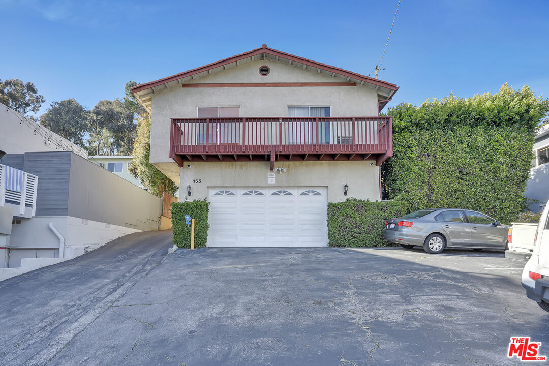 153 W Channel Rd