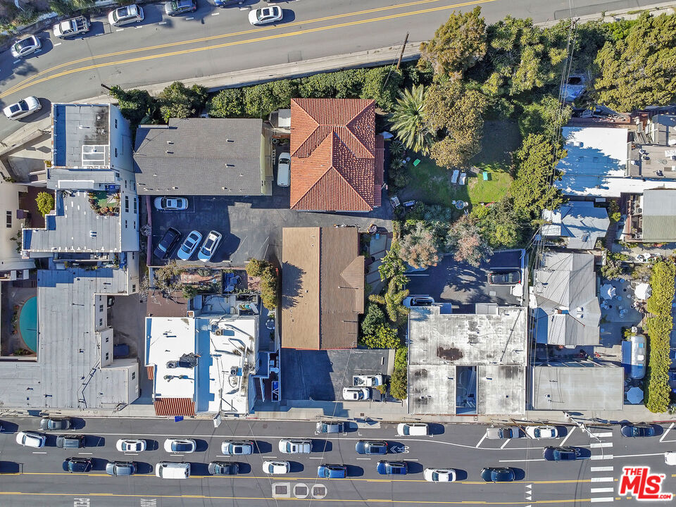 153 W Channel Rd