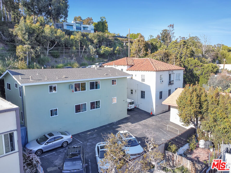 153 W Channel Rd