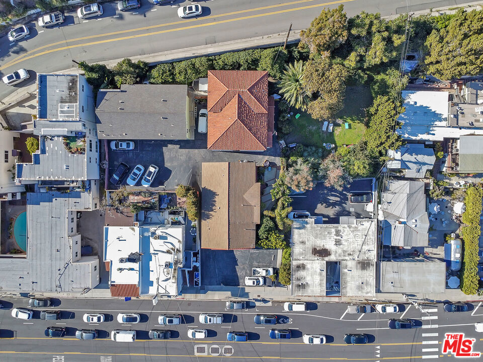 153 W Channel Road
