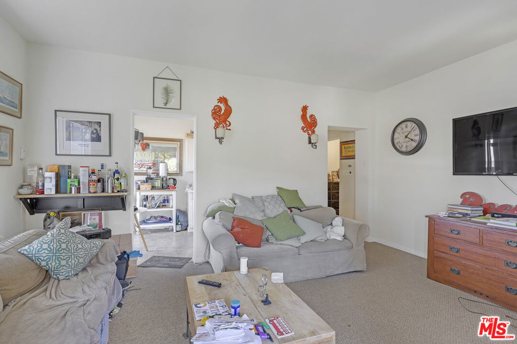 153 W Channel Road
