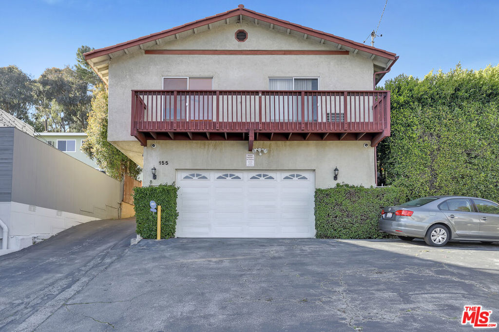 153 W Channel Road