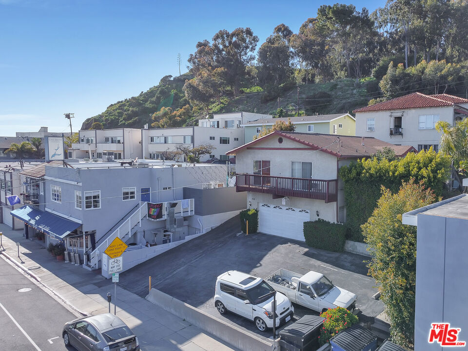 153 W Channel Road