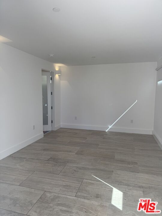 5113 Ocean Front Walk Unit: 3