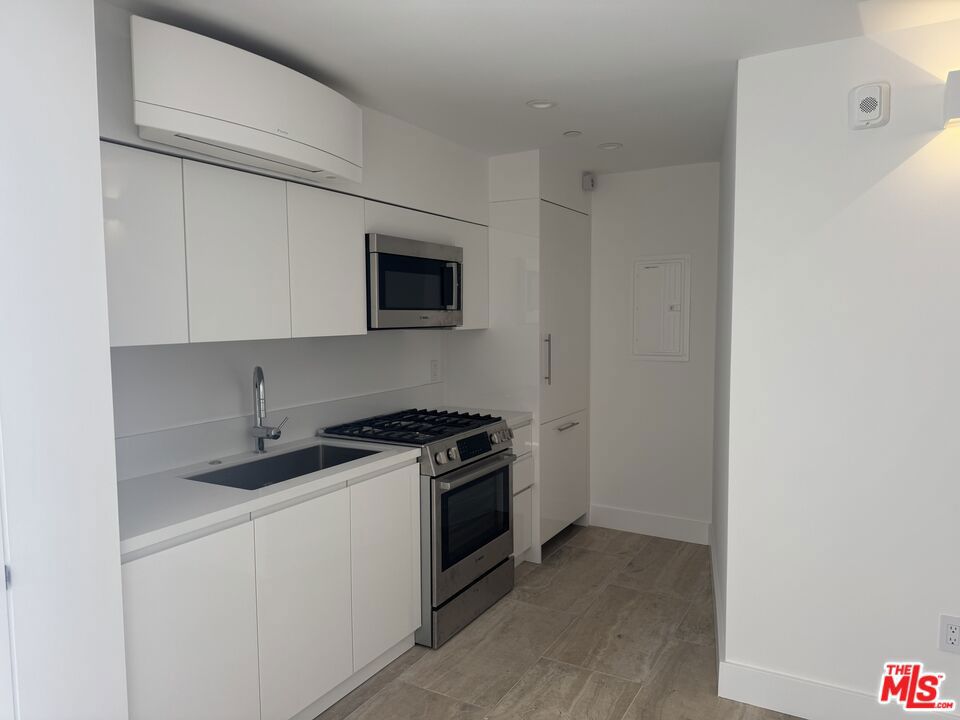 5113 Ocean Front Walk 3