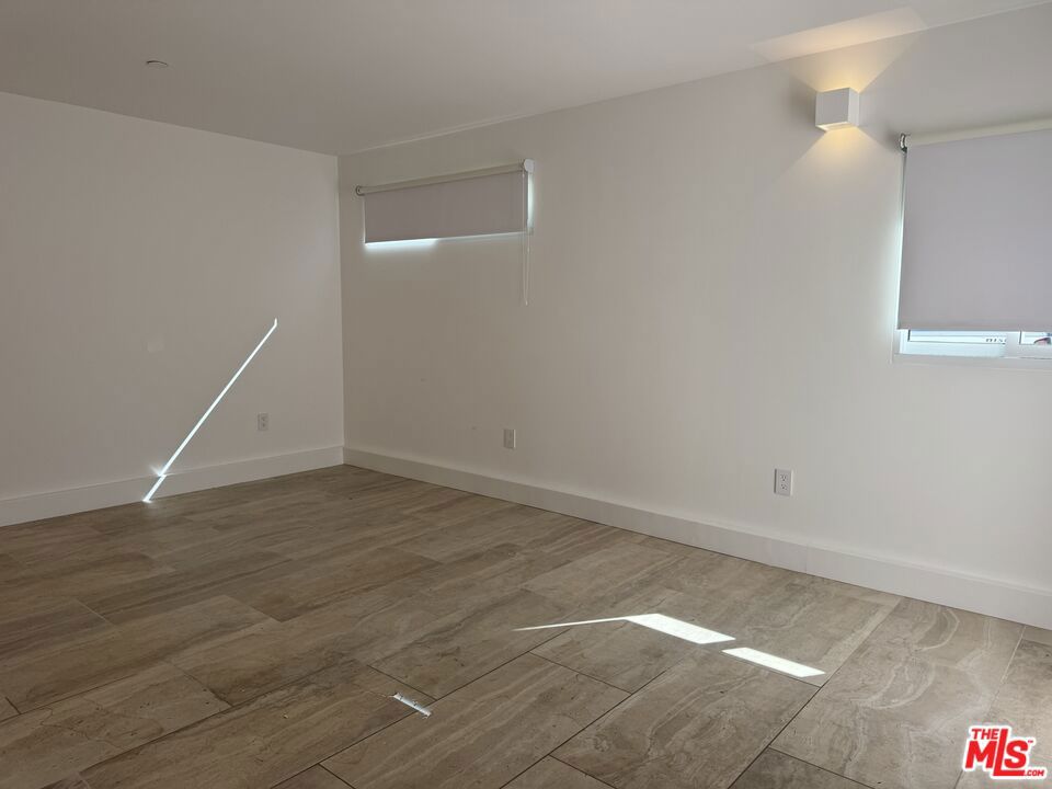 5113 Ocean Front Walk 3