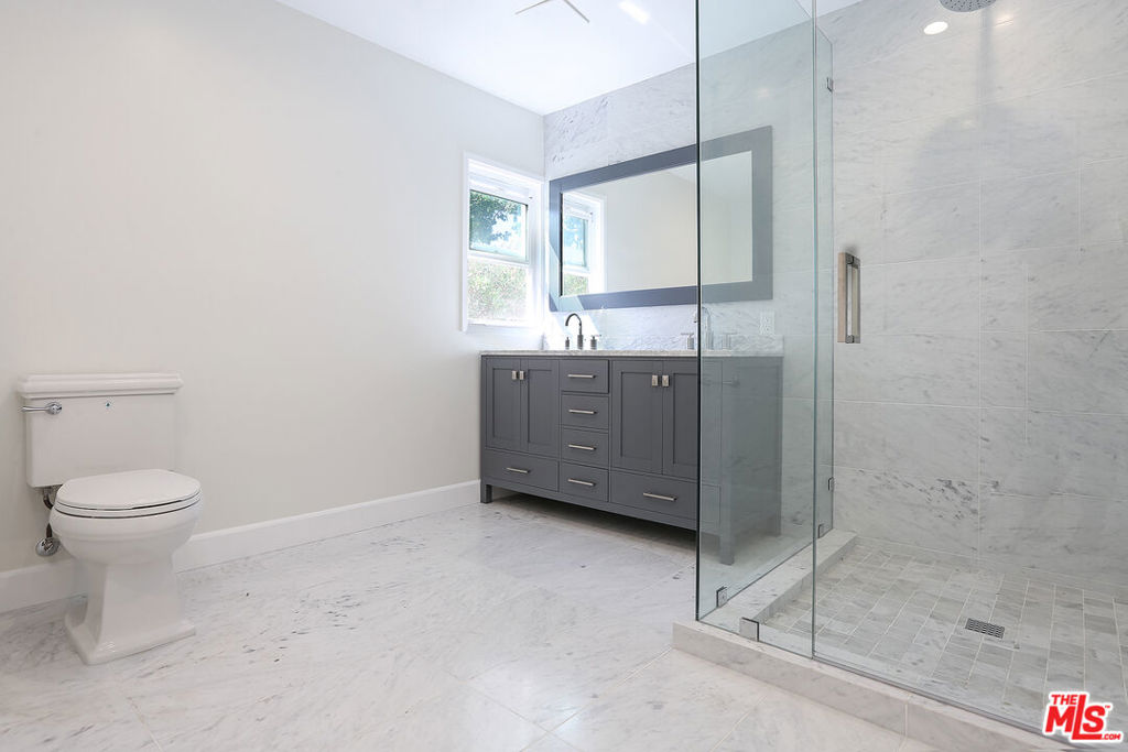 12524 WOODBINE Street