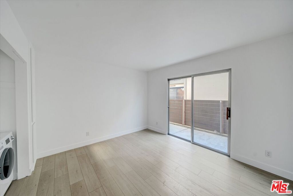 15 Spinnaker Street 101