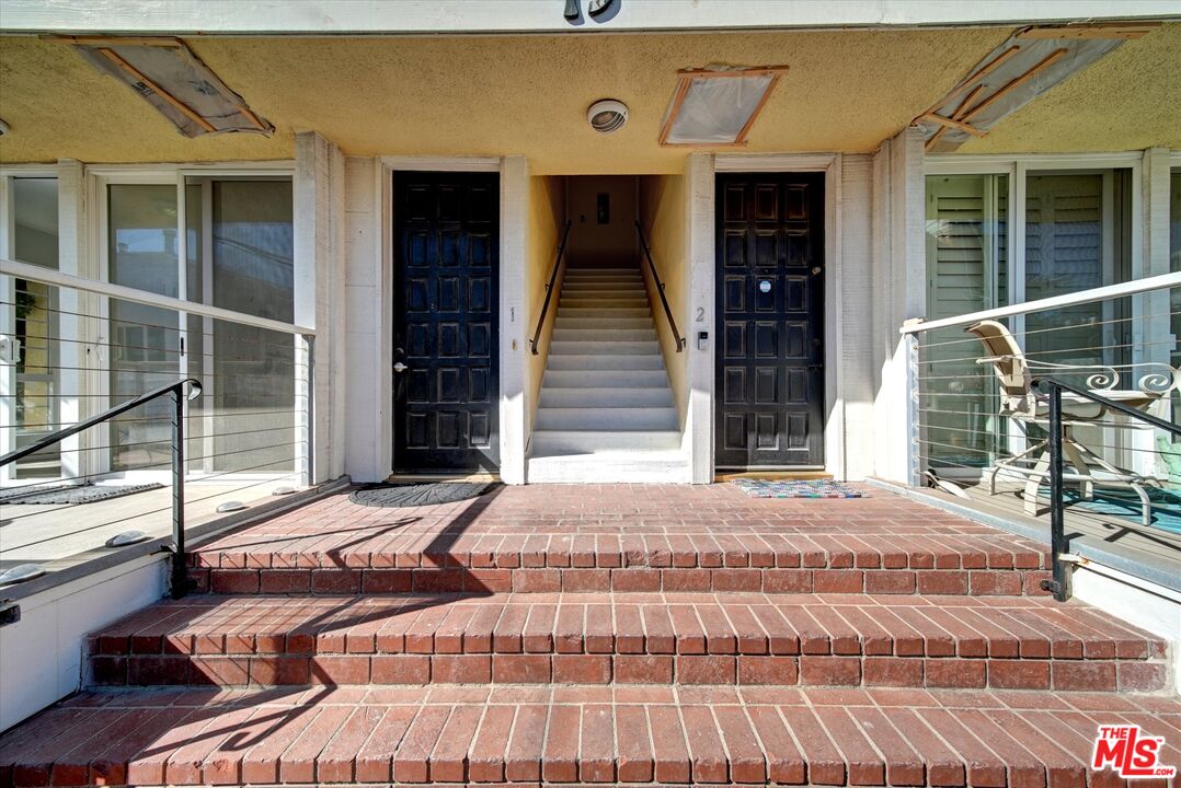 15 Spinnaker St Unit: 101