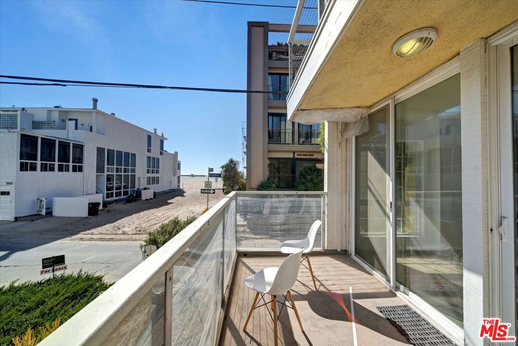 15 Spinnaker Street 101