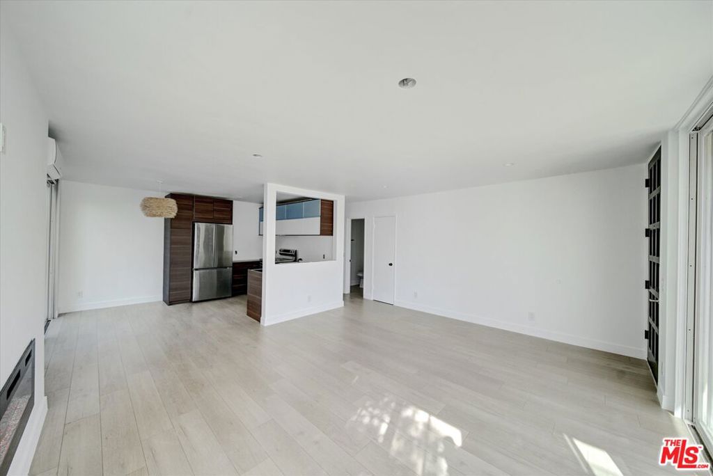 15 Spinnaker Street 101