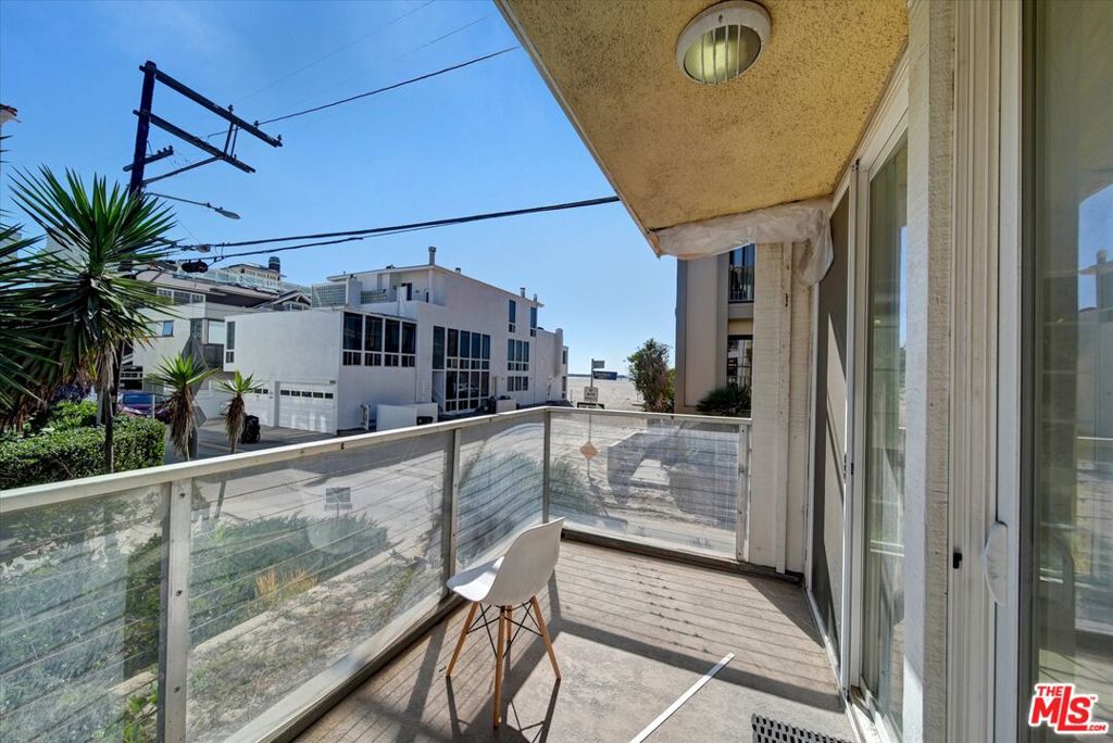 15 Spinnaker Street 101