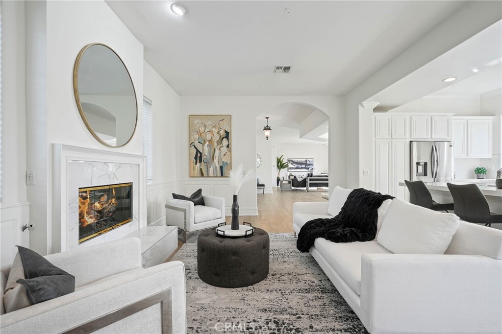 944 Harbor Crossing Lane