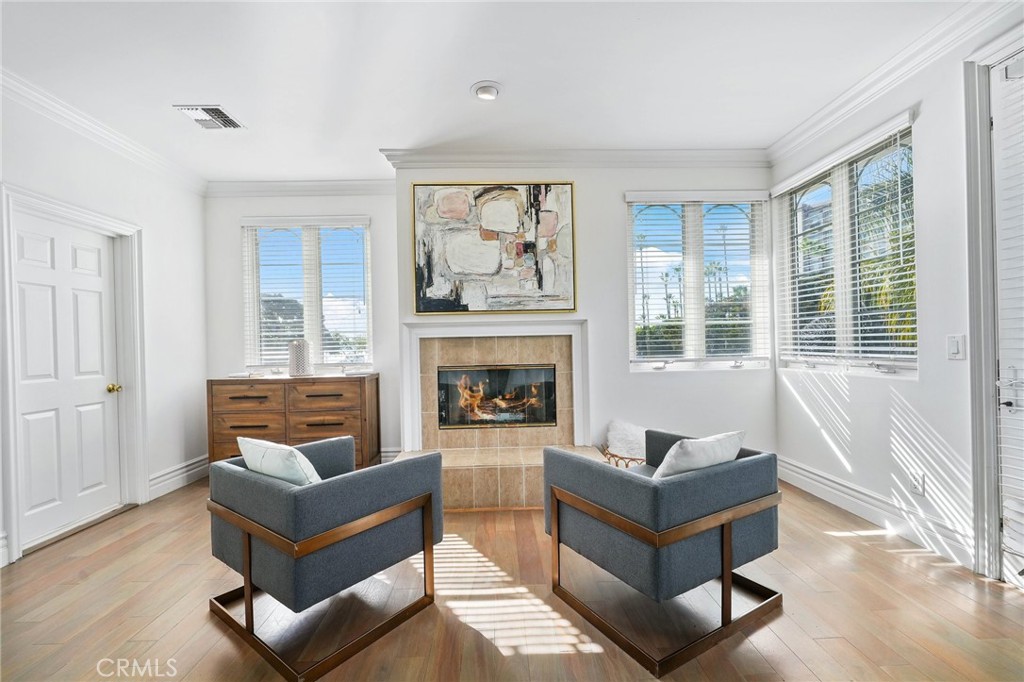 944 Harbor Crossing Lane