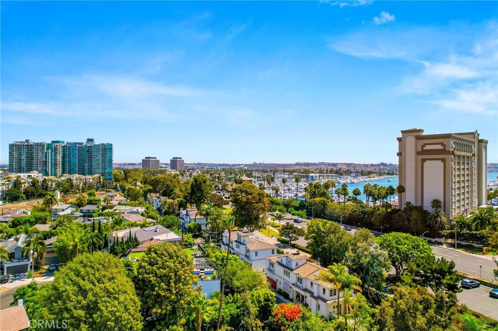 944 Harbor Crossing Lane