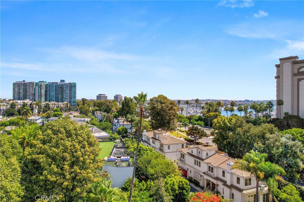 944 Harbor Crossing Lane