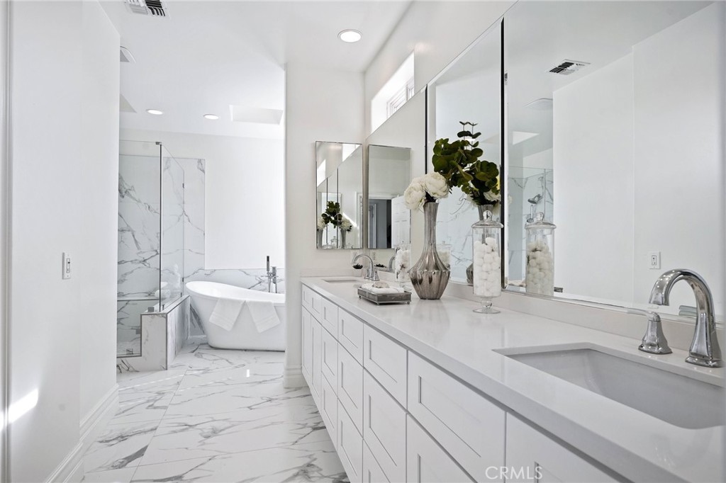 944 Harbor Crossing Lane