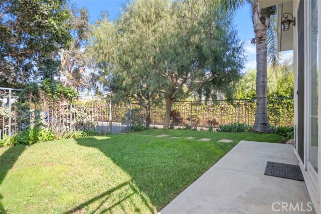 944 Harbor Crossing LN