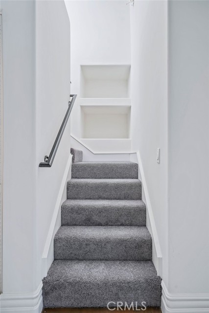 944 Harbor Crossing LN