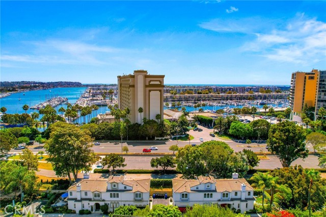 944 Harbor Crossing LN