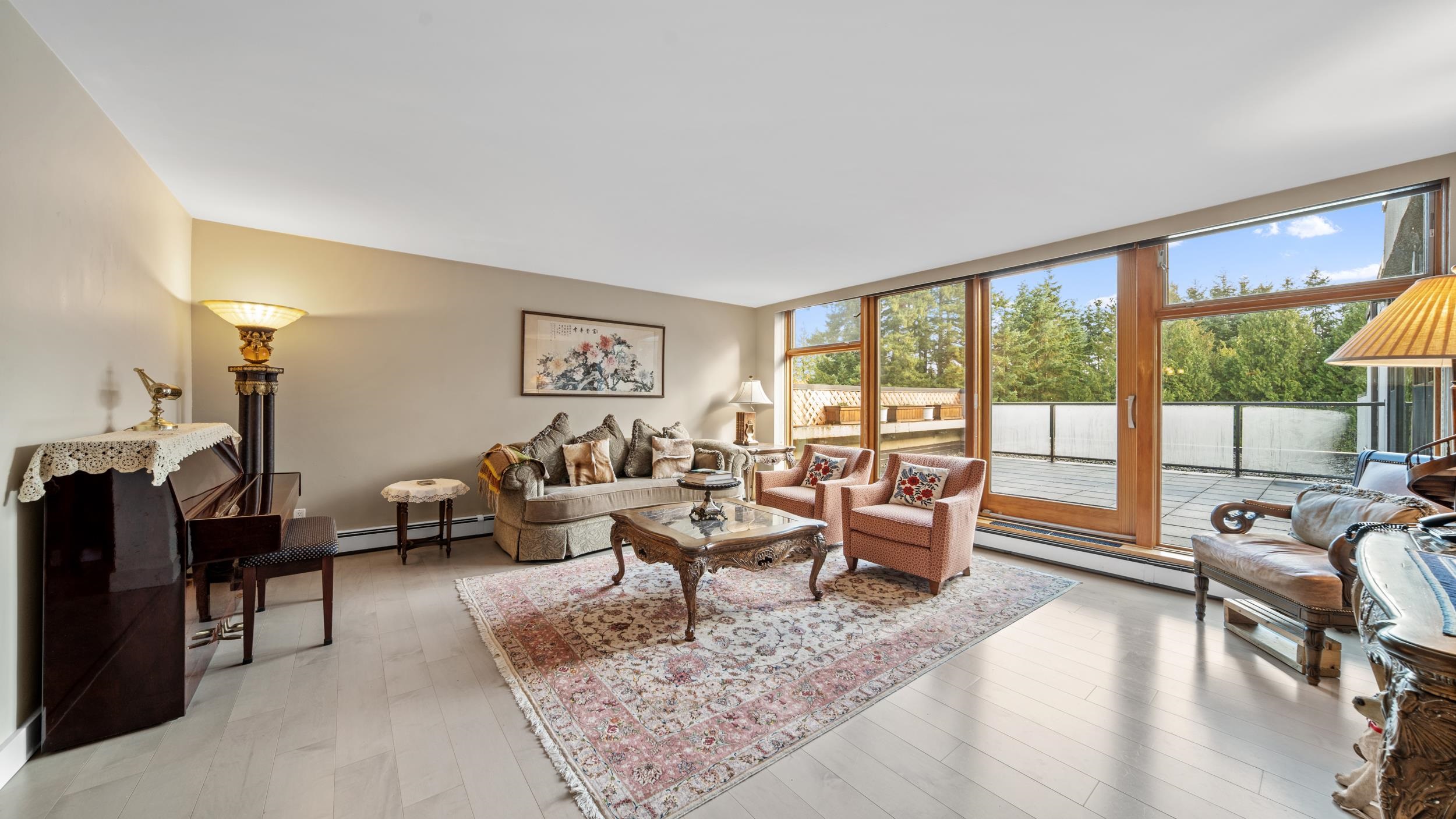 404 4900 CARTIER STREET Unit: 404