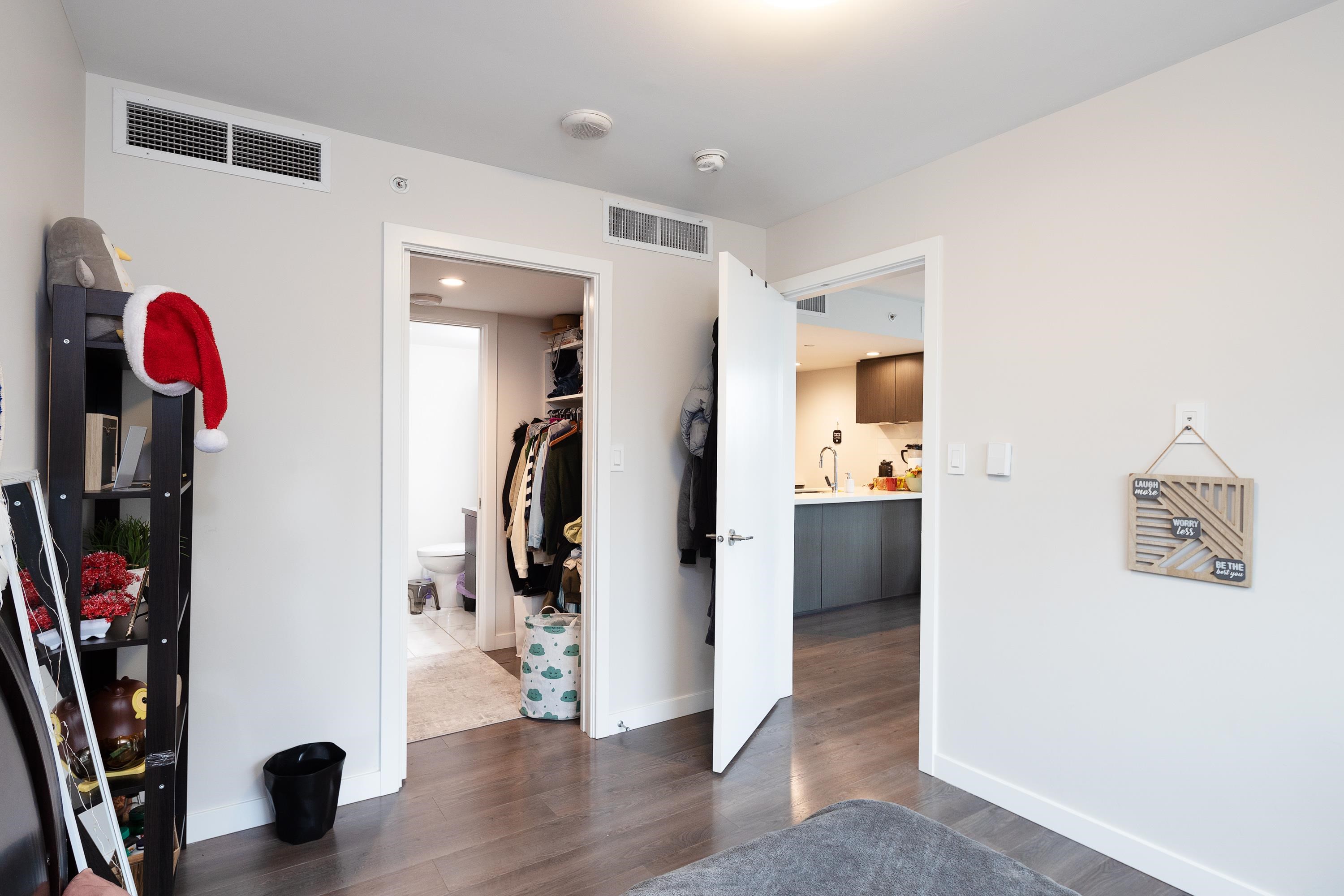 402 8238 LORD STREET Unit: 402