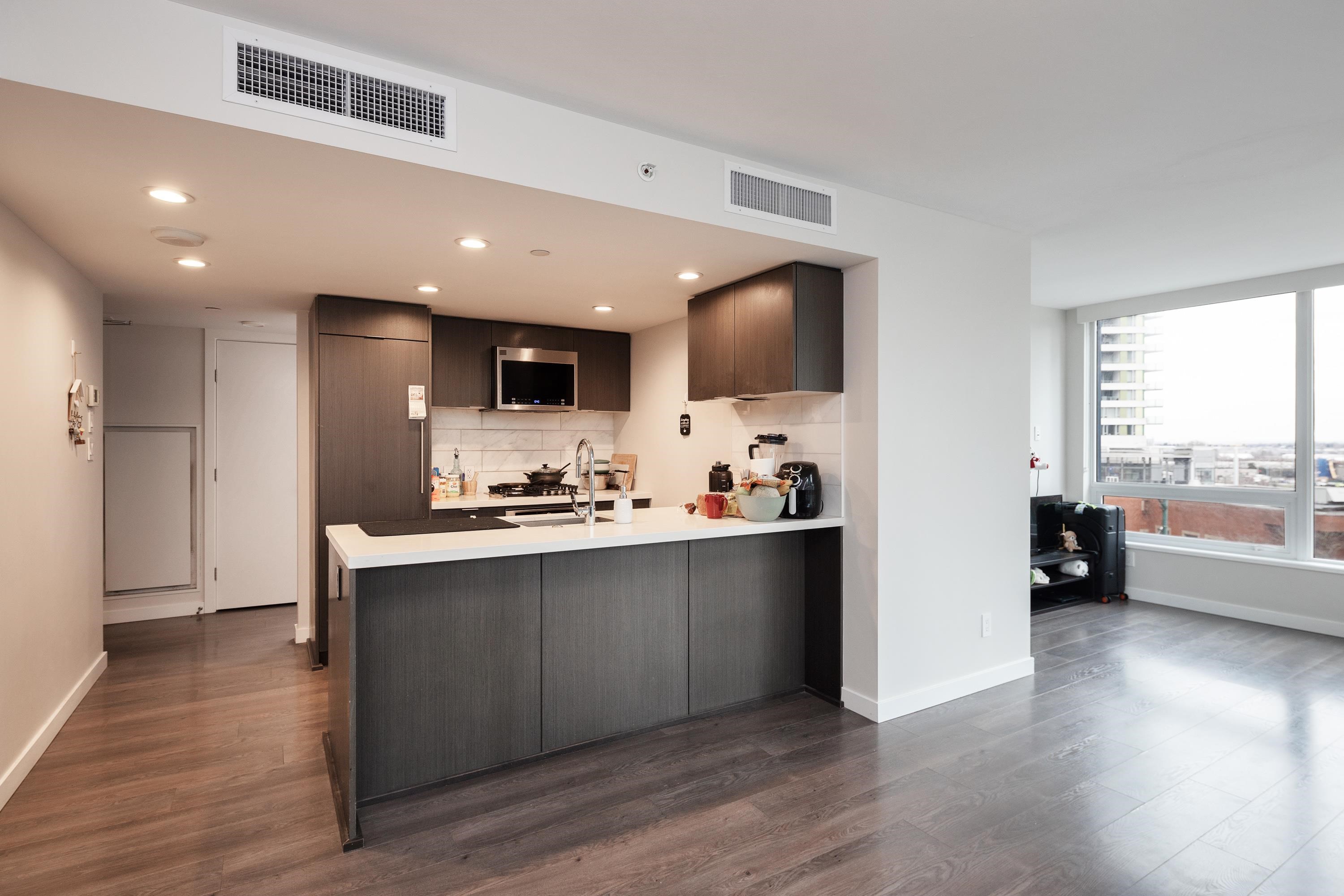 402 8238 LORD STREET Unit: 402