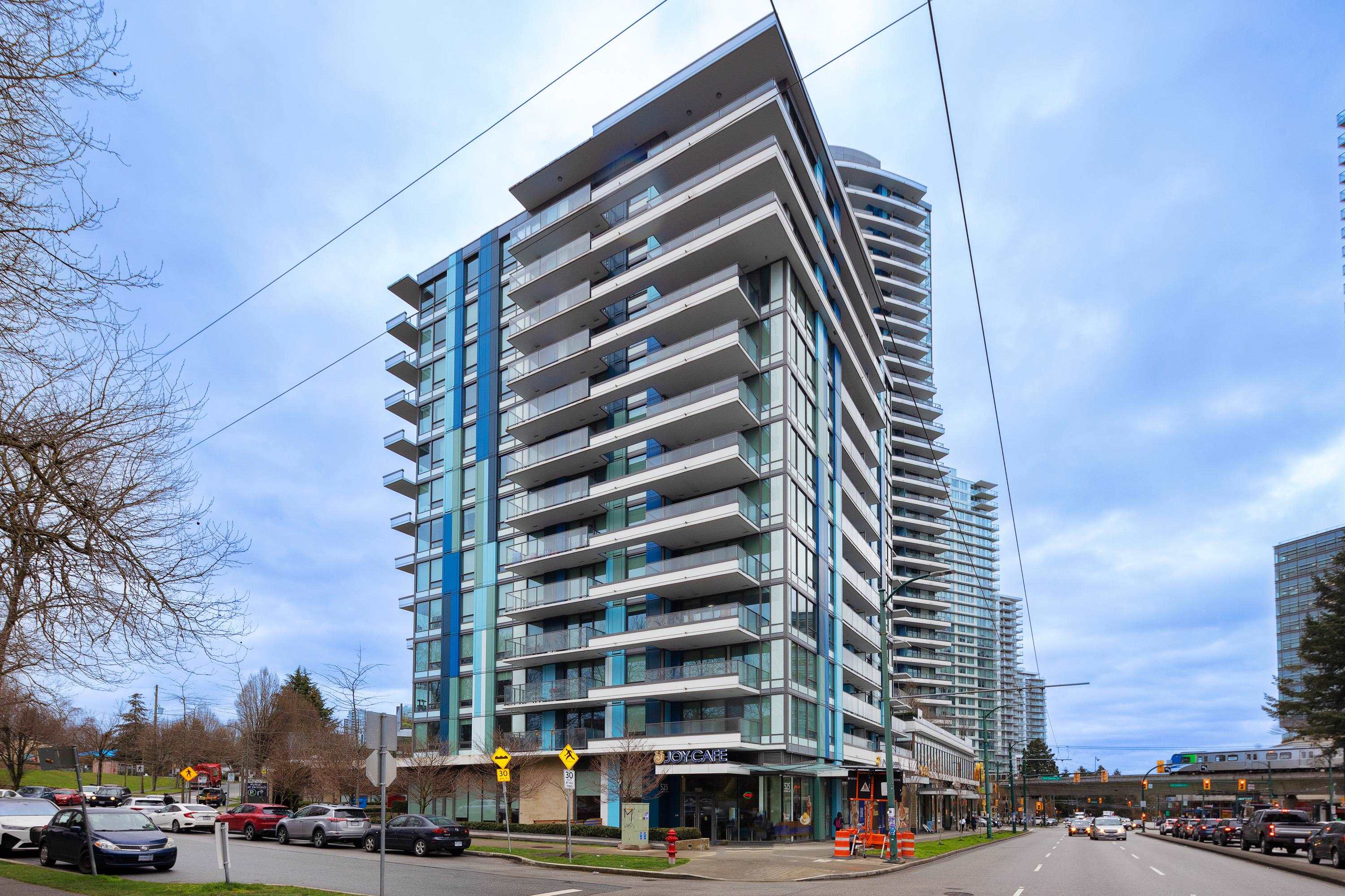 402 8238 LORD STREET Unit: 402