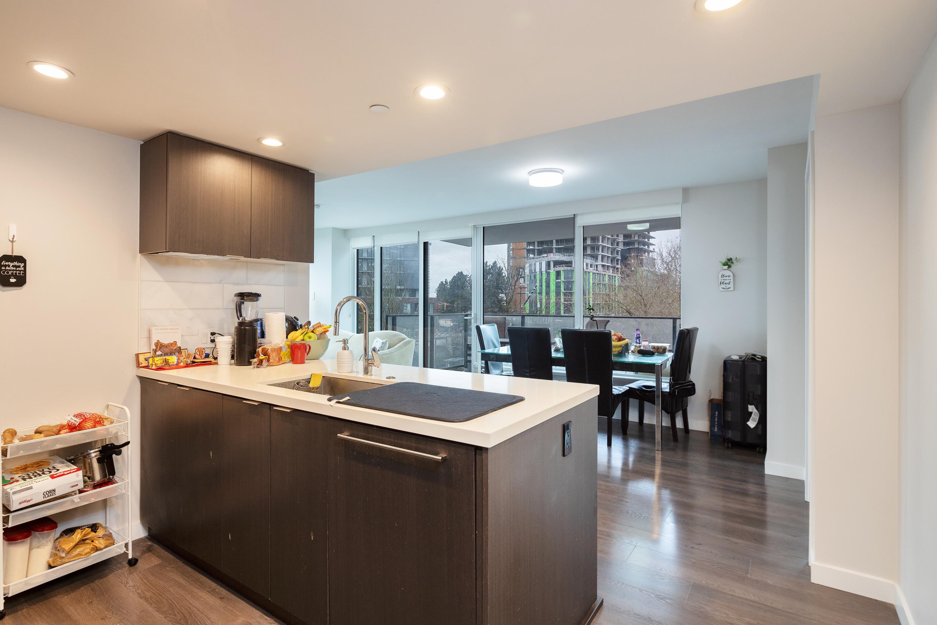 402 8238 LORD STREET Unit: 402